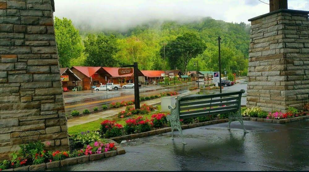 Rolling Hills Lodge Чероки Екстериор снимка